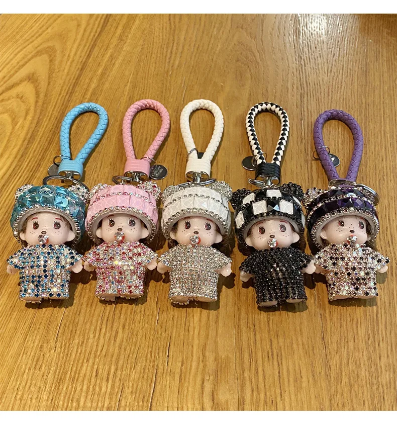 

The new cute and playful Qiqi diamond car keychain, a female cartoon couple-style car bag pendant, a birthday gift, and a Christ