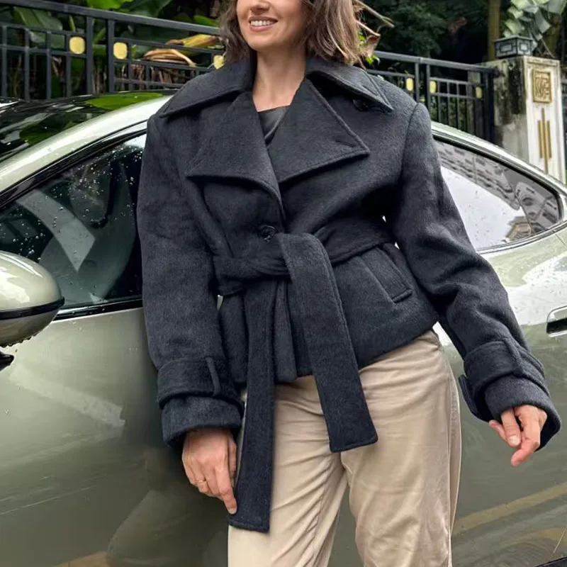 

Шерстяное короткое пальто в стиле ретро с лацканами для женщин, затягивающейся талией и галстуком для похудения и элегантного образа, новый стиль 2025 года.