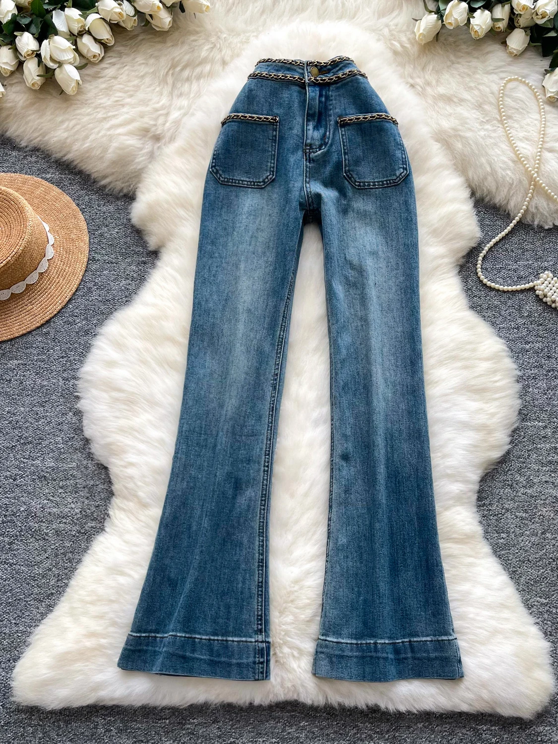Retro High Waist Bell Bottom Jeans Women's Slimming Fashionable Long Pants Autumn New Arrival Straight Leg Denim Skinnies