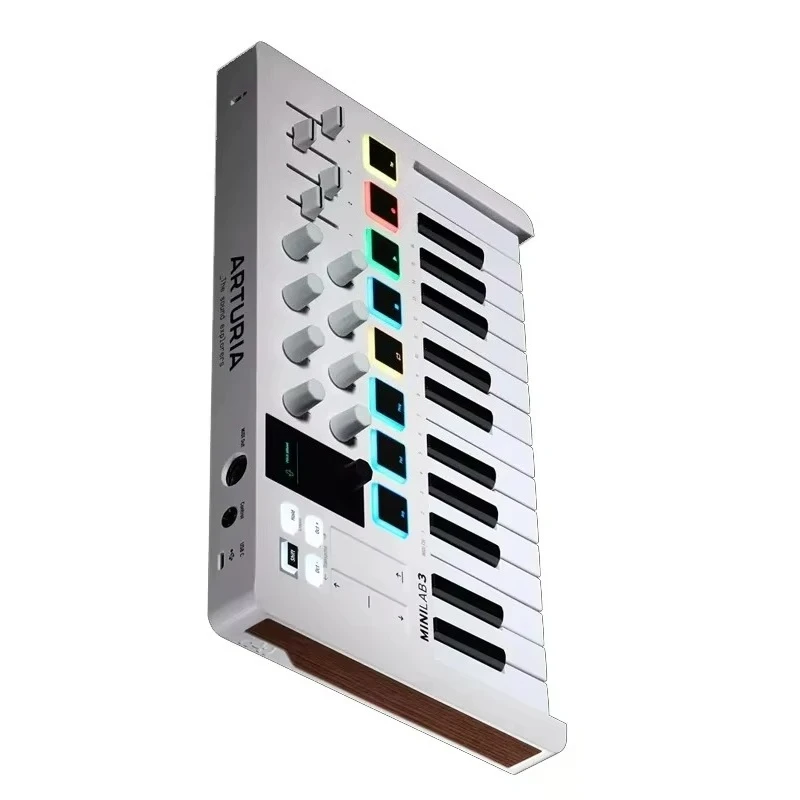 Universal music-making controller for Arturia MiniLab3 with 25 high quality note velocity-sensitive slim keyboard
