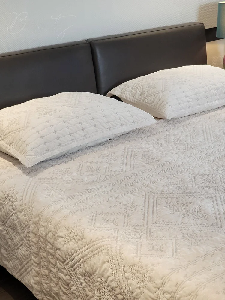 

Thickened Cotton Bedding Cover Three-Piece Set Washable Autumn Winter Polypropylene Filled Quilted Bedspread