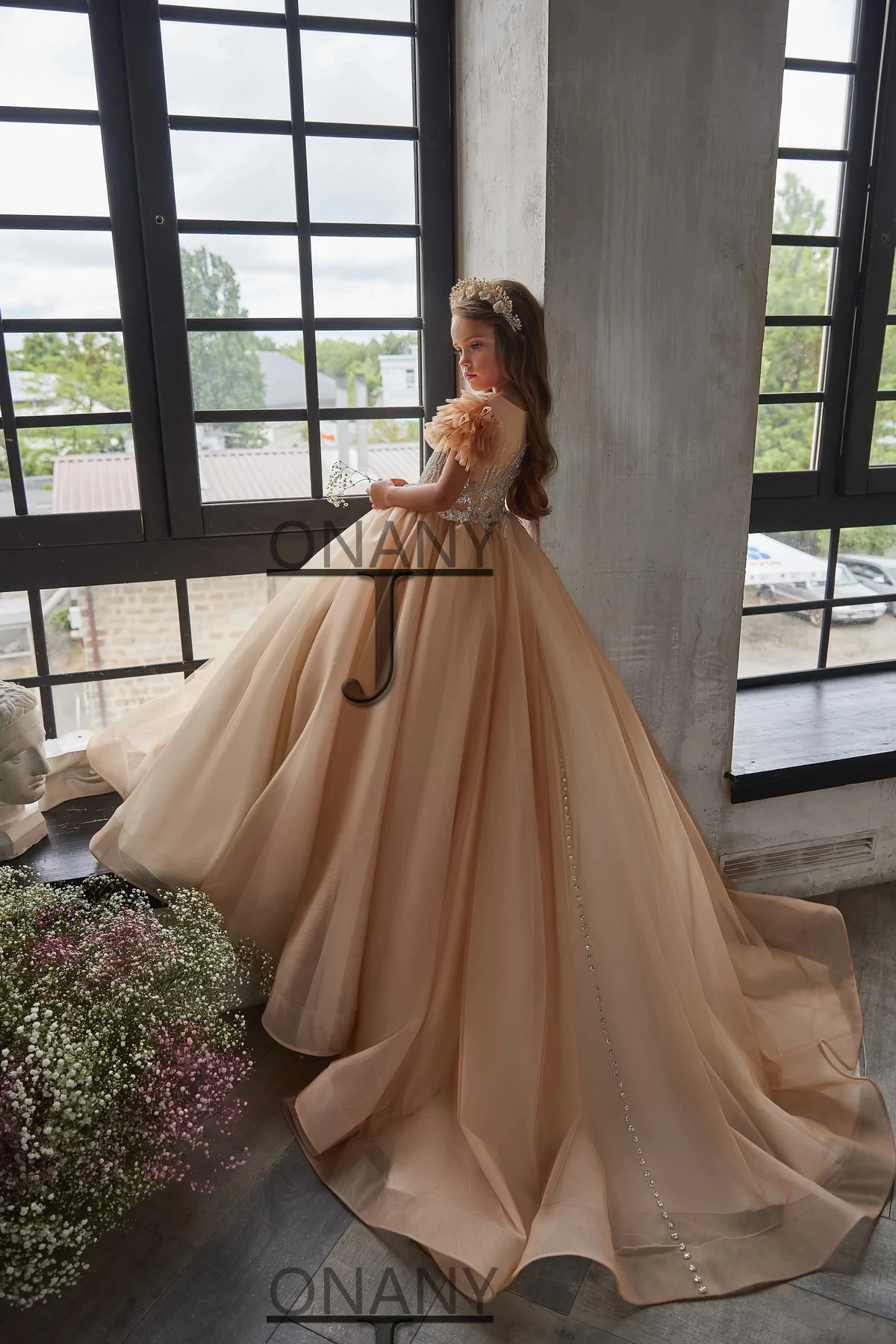 

JONANY Simple Flower Girl Dress A-Line Glitter Tulle Charming Personalised Ball Gown Little Girl Princess Roupas De Florista