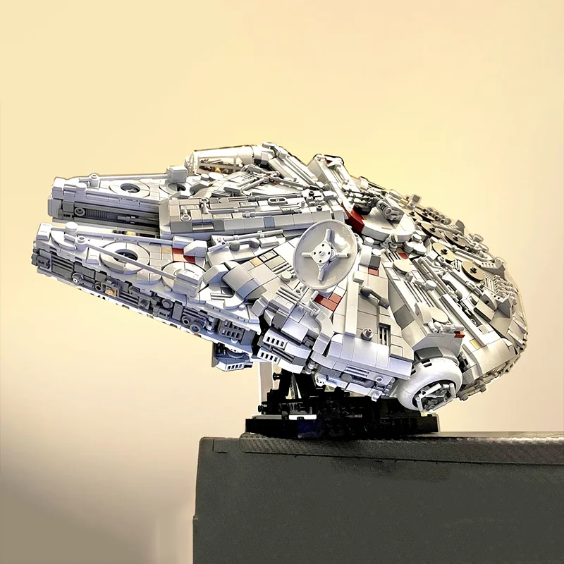 

3260pcsMOC (star Battle) PiXEL-DANs 75257 Modification "THE FALCON" Playscale UCS-style with Full Interior!!! Collection Series