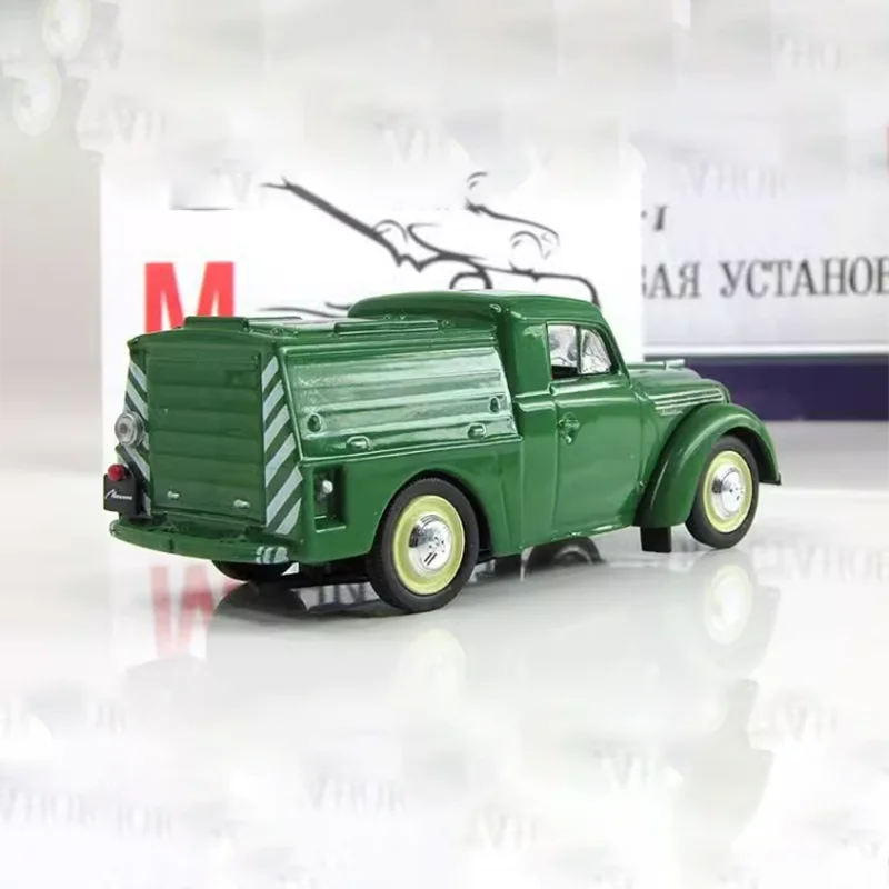 دييكاست مقياس 1/43 سبيكة السيارة الروسية Moskvich APA 7 Moskvich نموذج سيارة سيارة معدنية محاكاة هدية الديكور العرض