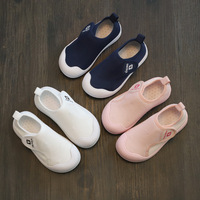 2025 New Baby Shoes Soft Soled Anti Slip Sneakers Kindergarten Indoor Canvas Shoes for Kids Breathable Mesh Footwear