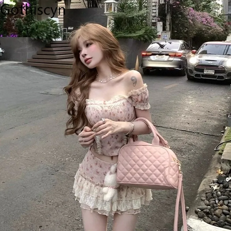 

Gothiscyn Hot Girl Set Women's Summer Floral Lace-up Short-sleeved Top Lace Patchwork Skirt Two-piece Set Fashion Female Clothes
