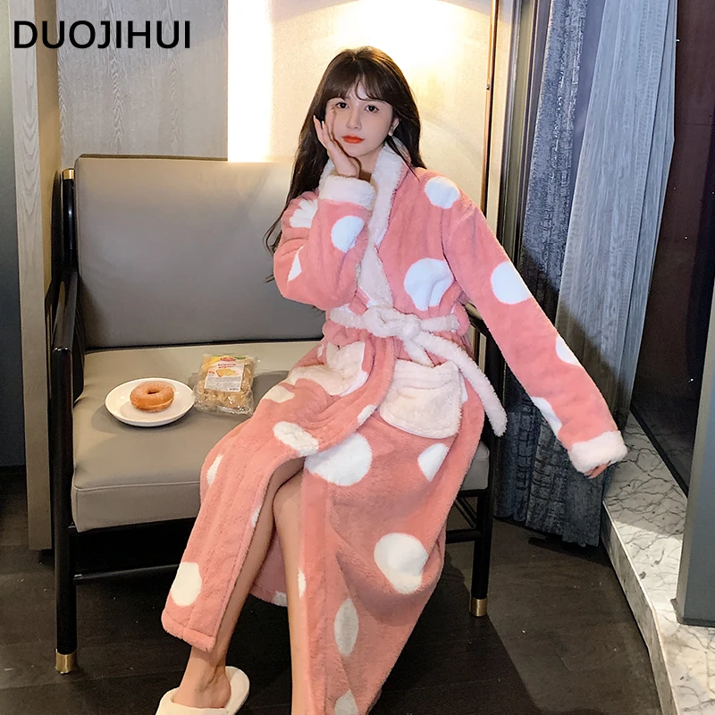 DUOJIHUI Loose Simple Casual Winter Flannel Sleepwear Female Spell Color Basic V-neck Chic Cardigan Thick Warm Women's Nightwear