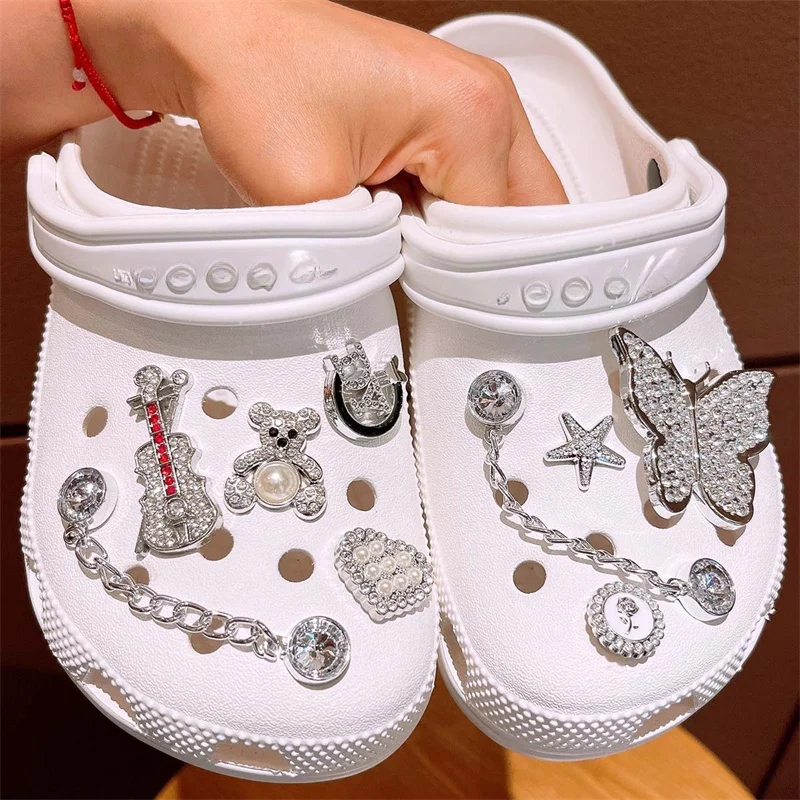 New Water Diamond Bear Creative Exquisite Charm Set Shoe Flower DIY Hole Shoes Decoration Astronaut Chain Shoes Accessories Gift