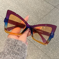 New Vintage Cat Eye Sunglasses Women Men Brand Square Sun Glasses Big Eyewear Oculos De Sol for Male Female Special Shaped