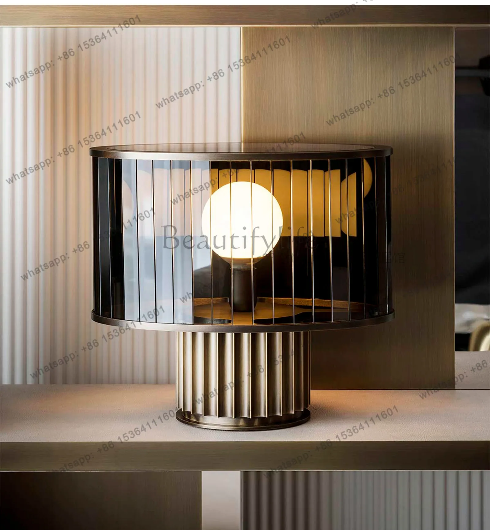 Postmodern light luxury living room bedroom study high-quality metal glass ornament can shine