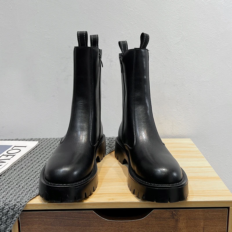 

Men Thick Soled High Top Boots Are Popular in Autumn Winter Simple Fashionable Business Comfortable Height Increasing Boots