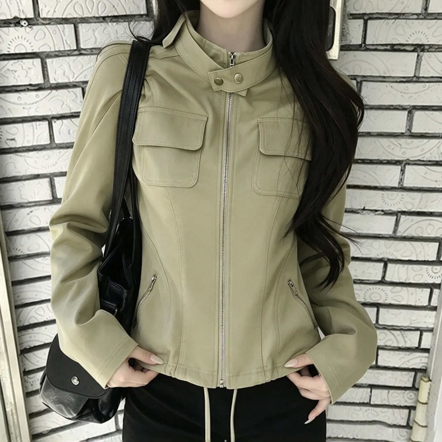 retro stand up collar metal buckle multiple pockets waist cinching short section woven khaki workwear jacket