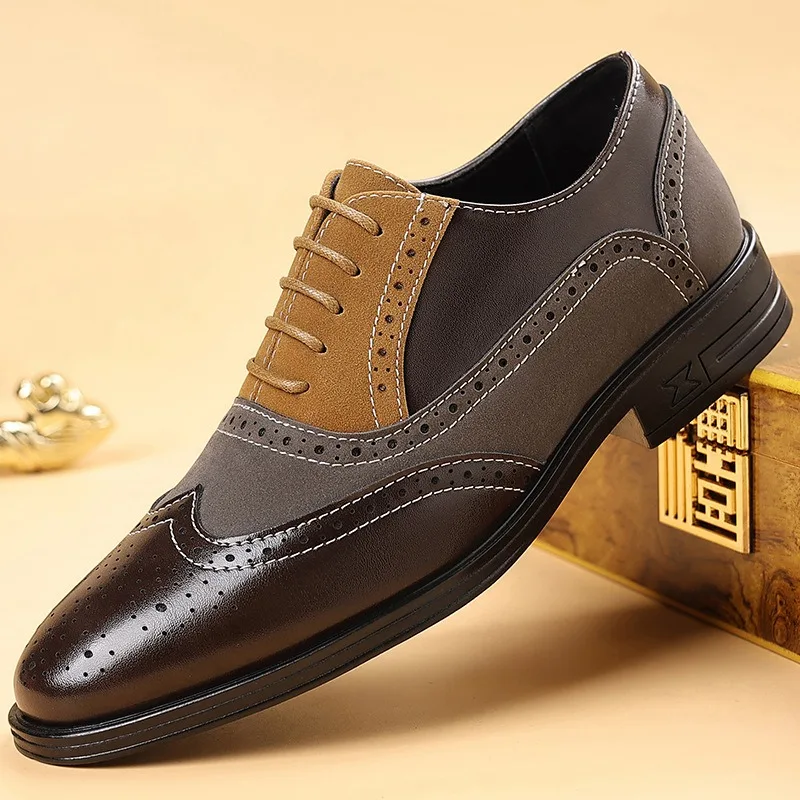 Spring Autumn Men's Dress Shoes Retro Carved Leather Business Brogues Shoes Male Fashion Round Toe Low Heel Lace-up Oxford Shoes