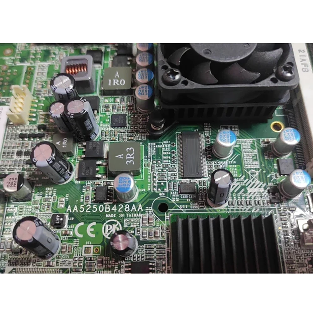 اللوحة الأم للتحكم الصناعي المدمجة ITX الصغيرة T/N: Wmix-D5250D-DC12 P/N:2A525DB05D05 AA5250B428AA