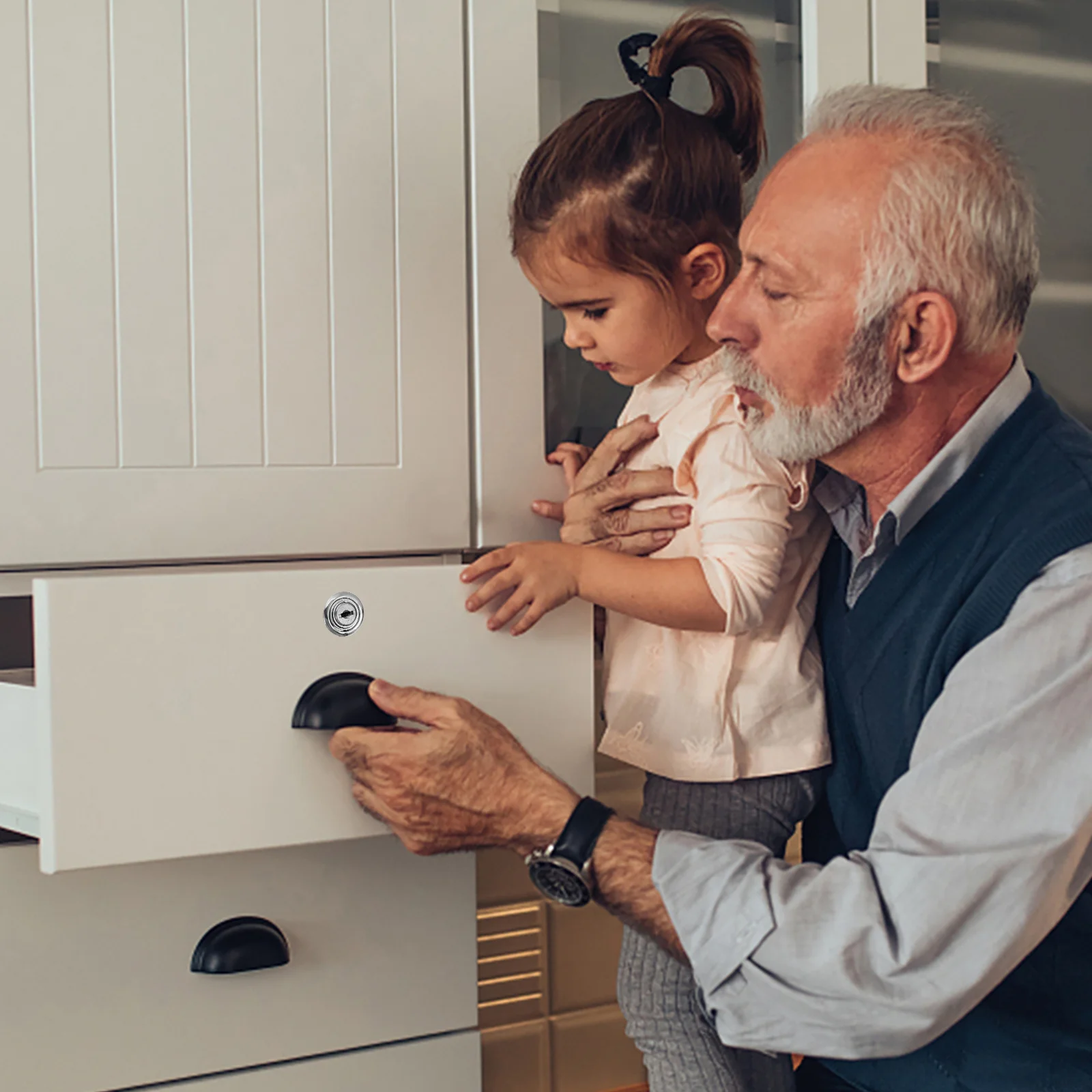 2 buah kunci kabinet dengan kunci berbeda, kunci dorong untuk laci lemari furnitur, kunci kabinet geser.