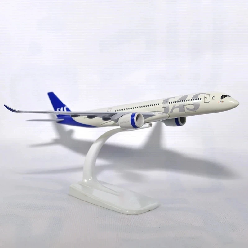 1:400 Scale 20CM A350 SAS Airlines Airplanes Plane Aircraft Alloy Model Toy Collective Kids Children Toys F Collections