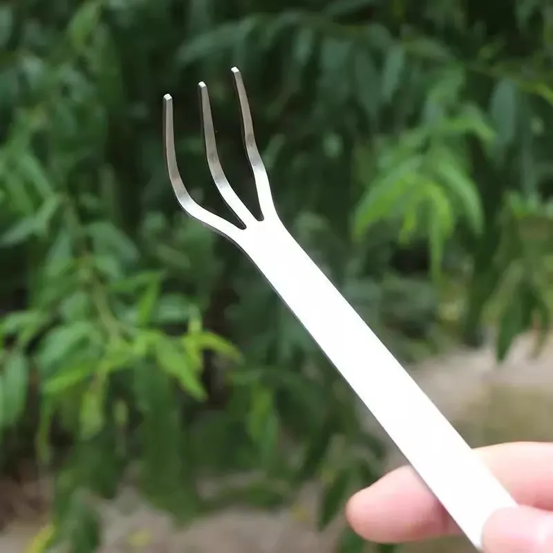 Bonsai Rake Stainless Steel Rake Root Rake Stainless Steel Root Rake 3-Prong Loosen Soil Bonsai Tree Tools with Ergonomic Handle