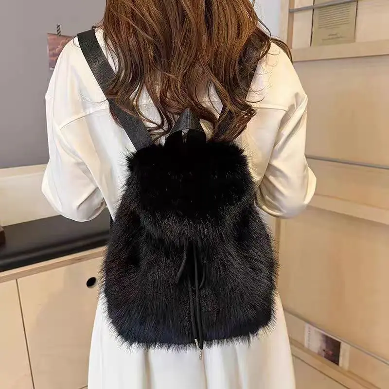 New Plush Backpack Women Small Cute Drawstring Fluffy Bag Solid Soft Fleece Knapsack Winter Warm Fox Fur Mini Rucksack Sac