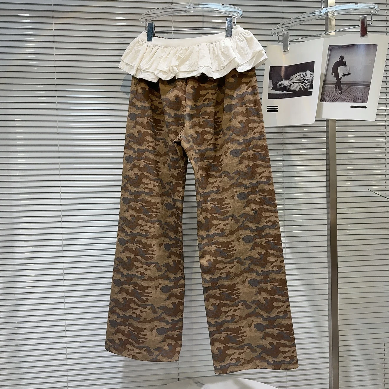 Pantalones vaqueros de pierna recta holgados Street Sle para mujer, diseño de cintura alta, estampado de camuflaje, ajustados dulces y modernos para chicas