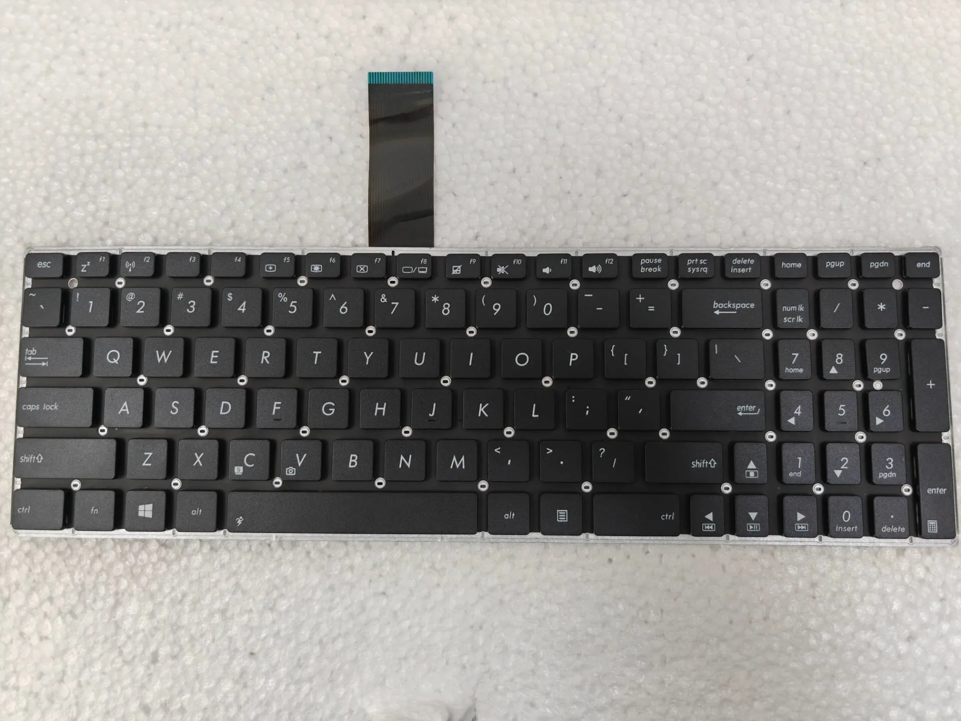 

Клавиатура для ноутбука ASUS K55V K55 K55A K55VD K55VJ K55VM K55VS A55 A55V A55XI A55DE A55DR R500v R700V F751 X751 X752