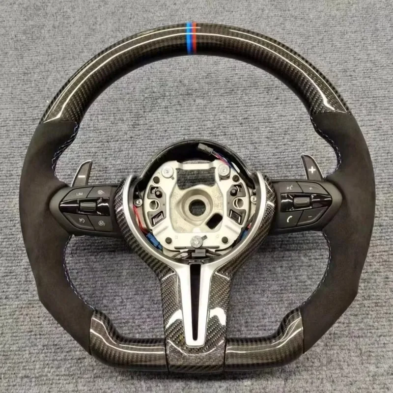 F10 F11 F20 F21 F30 F31 F31 F34 F32 F33 F20 F22 F23 F48 M3 M5 E90 E70 Durable and comfortable car steering wheel