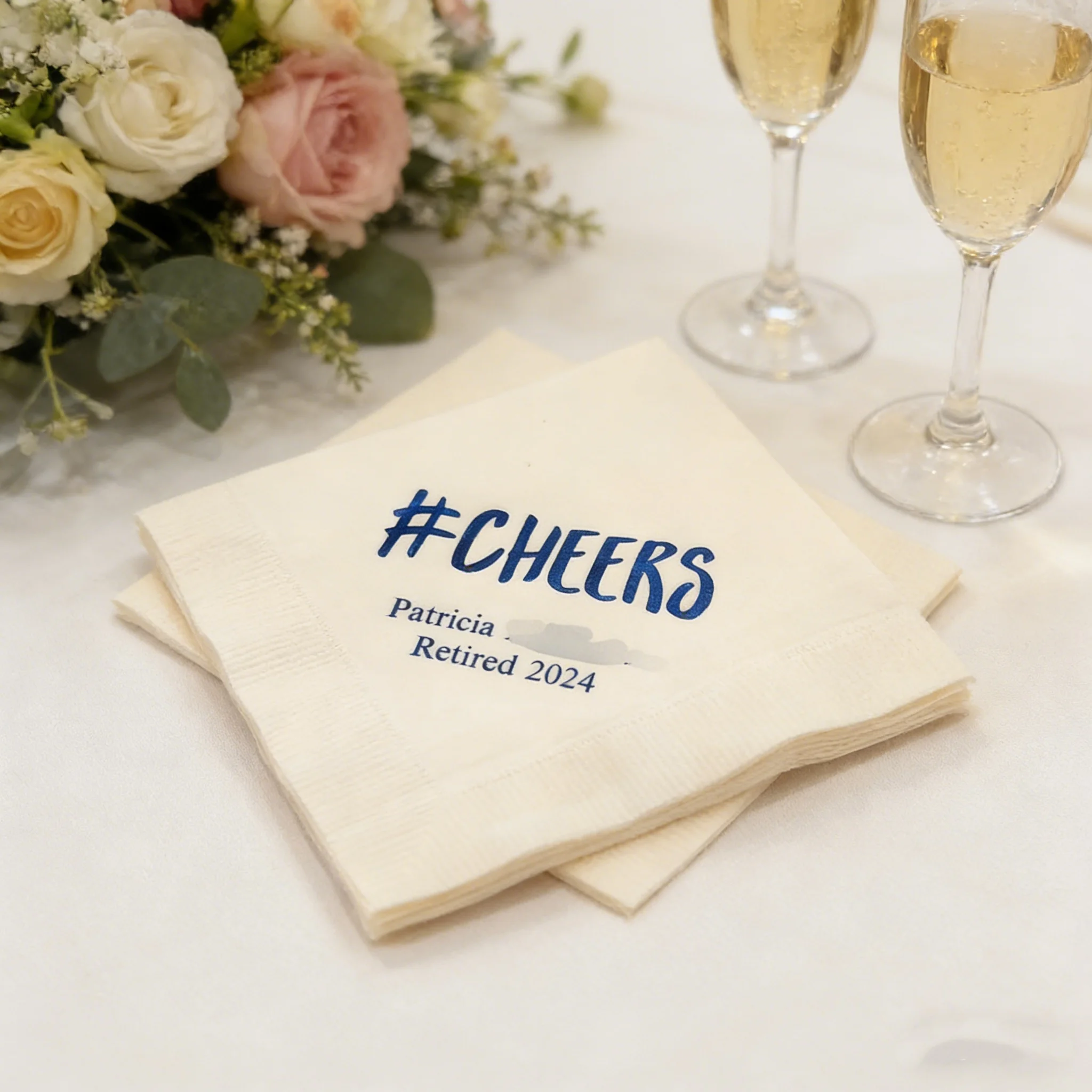 

50 шт. персонализированных салфеток для вечеринок, универсальные коктейльные салфетки для свадеб, дней рождения, выпускных и мероприятий по случаю выхода на пенсию