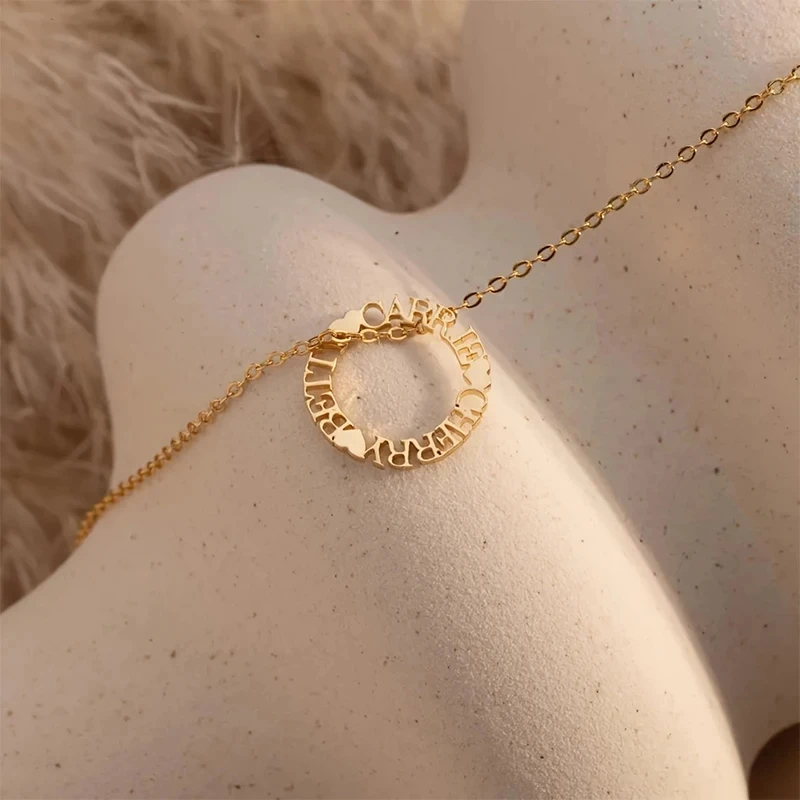 

Custom Multi Name Heart Pendant Neckalce Personalized Family Member Round Stainless Steel Necklace Gift For Family And Friends