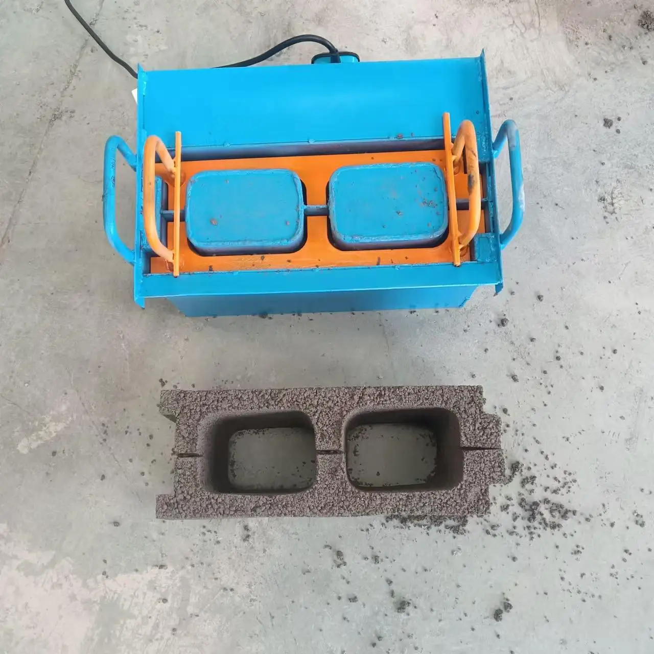 

Home Concrete Block Making Machine Hollow Paver Brick Making Machinery for Sale