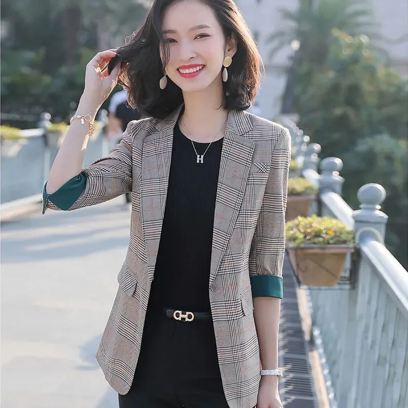 Gray Plaid Vintage Turn-Down Collar Single Button Long Sleeve Women\'s Jacket Korean Fashion Jackets Short Coat For Women 2024