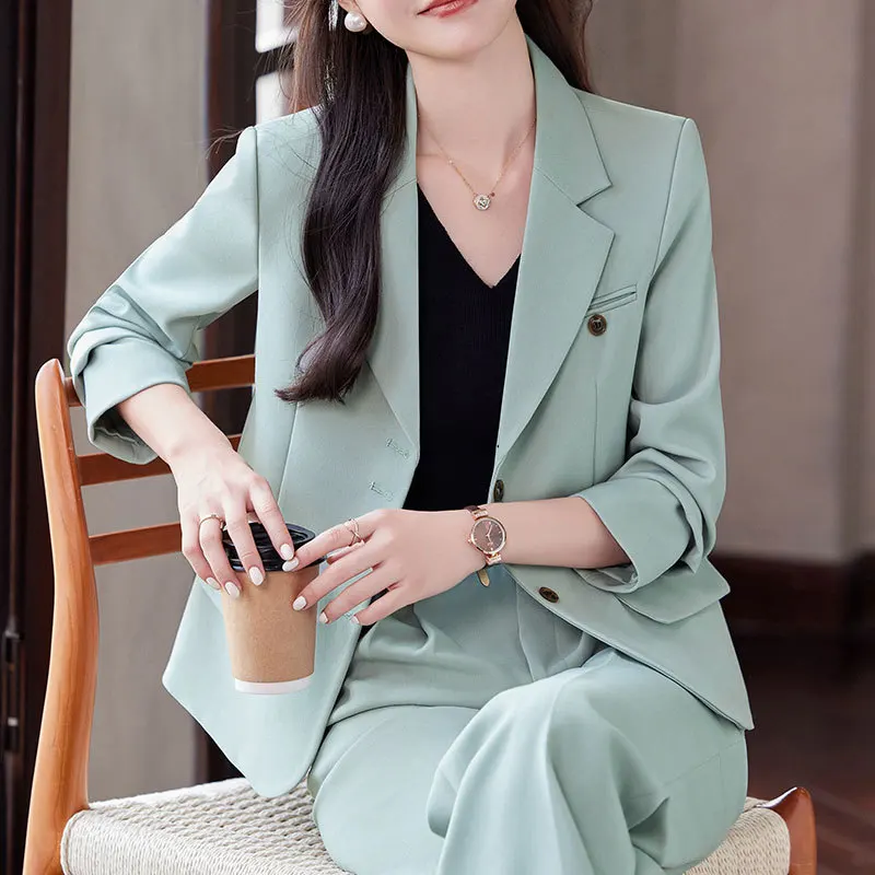 Casual Short Suit Women's Small High-End Sense2024Spring and Autumn Career Goddess Temperament Workplace High-End Suit