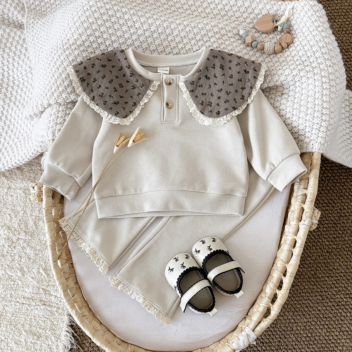Baby Girl 2Pcs Outfit, Floral Lace Big Collar Sweatshirt + Lace Trim Pants, Toddler Waffle Knit Cute Autumn Clothing Set