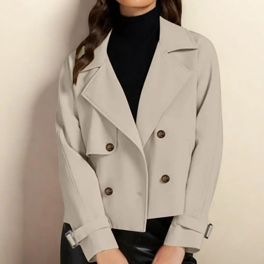 سترة نسائية من البوليستر معطف نسائي قصير أنيق مع تصميم مزدوج الصدر وجيوب طية صدر السترة خريف لفصل الربيع