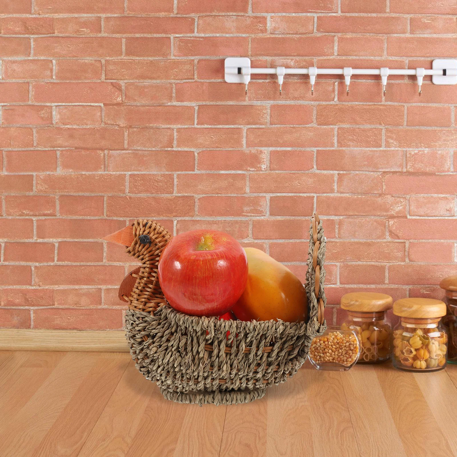 

Cartoon Turkey Shaped Basket for Fruit Bread Snacks Storage Woven Straw Pp Material Round Design Home Decor Storage Baskets