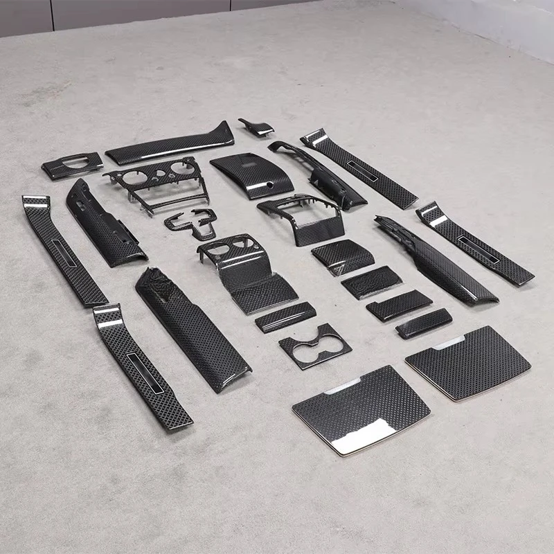 For  Cullinan 4-Seat BB Style Dry Carbon Fiber Interior Kit Door Sills Center Console Cover Interior Trim Accessories