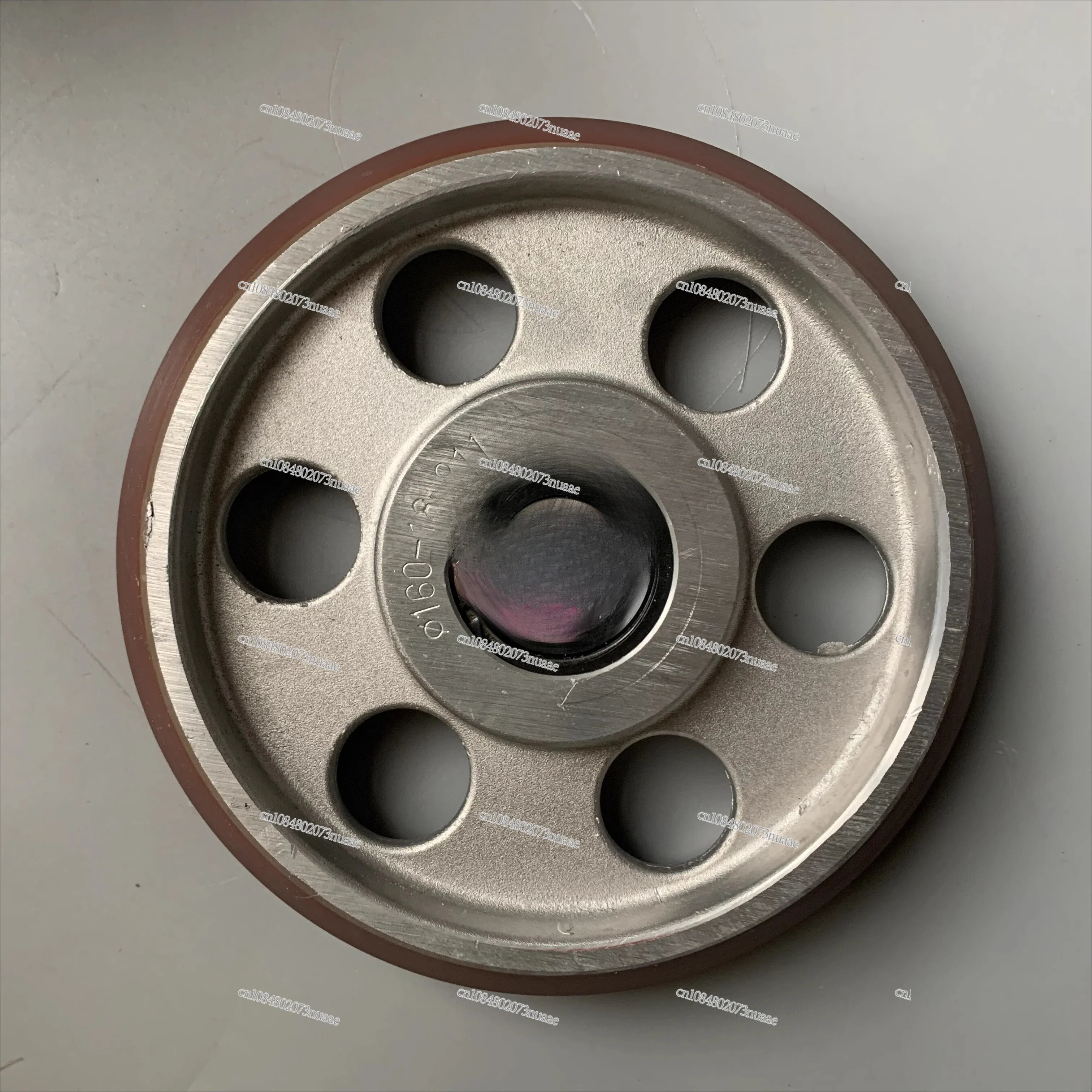 

Аксессуары для лифтов, диаметр 160 Колесо багажника 160x30x6203