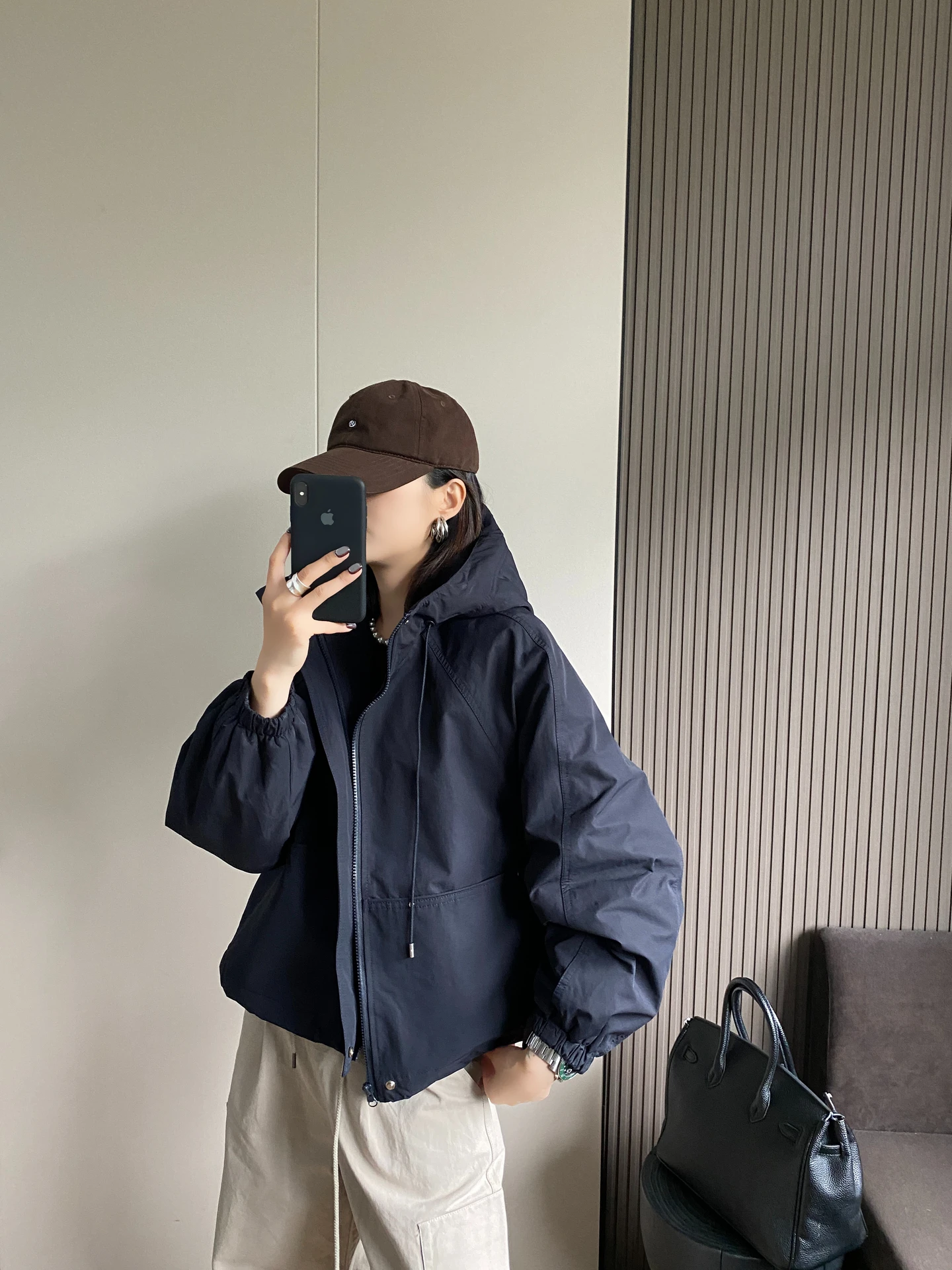 

Новая женская утепленная ветровка Street Sle из хлопка, свободного кроя, с капюшоном, для осени и зимы, с длинными рукавами