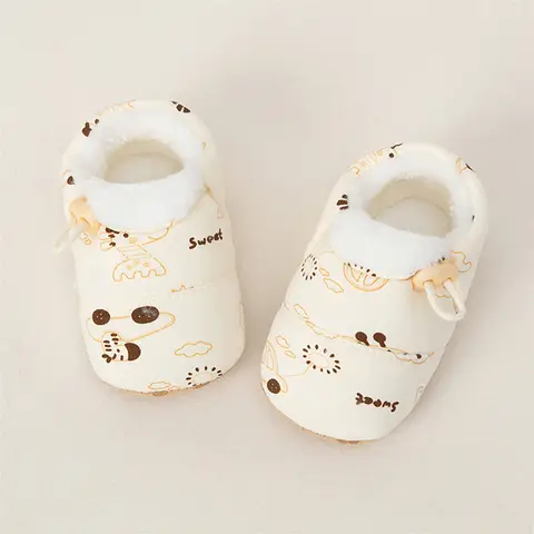 Cute Baby Sneakers Flexible Sole Slip-resistant First Walker Shoes for Infants Unisex Toddler Shoes for Indoor and Outdoor Use