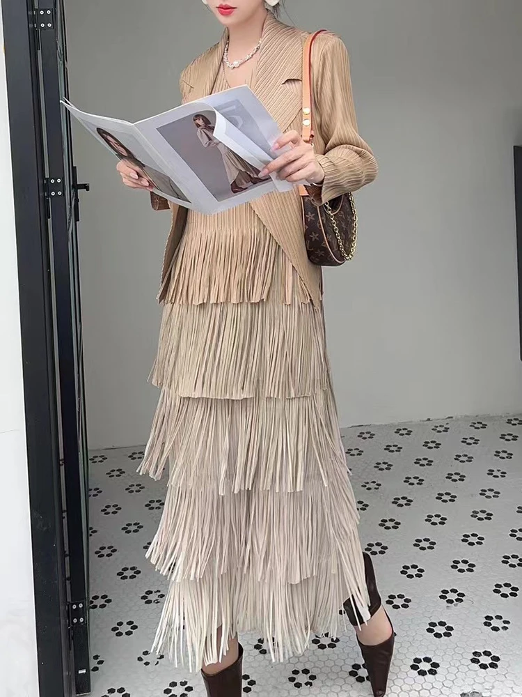 GVUW Pleated Two Piece Sets Women Spliced Tassel Coat + Dress Office Lady Elegant Medium Long Temperament Clothing 17G3312