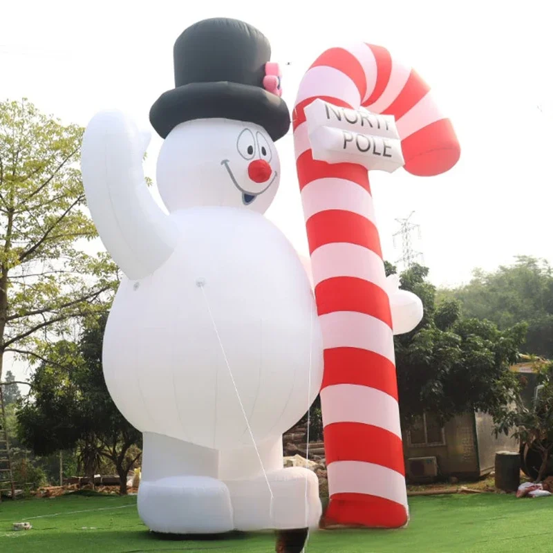 Frosty Snowman  Outdoor Giant Inflatable With Candy Cane Blow Up Large Lighted Snowman Cartoon Balloon For Christmas Decoration