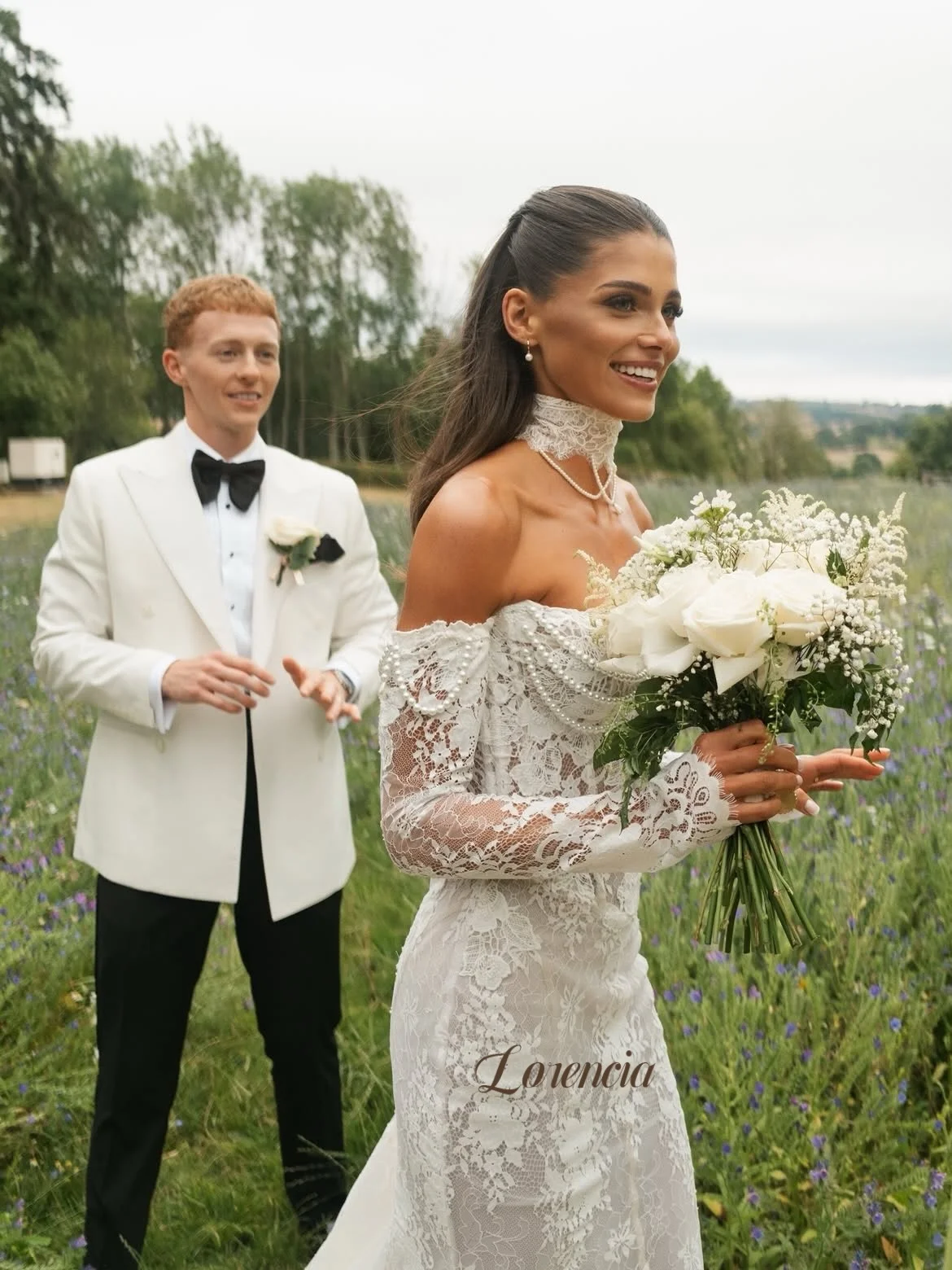Lorencia Long Sleeves Lace Mermaid Wedding Dresses with Choker Pearls Baeding Basque Waist Fitted Bridal Gowns Customized