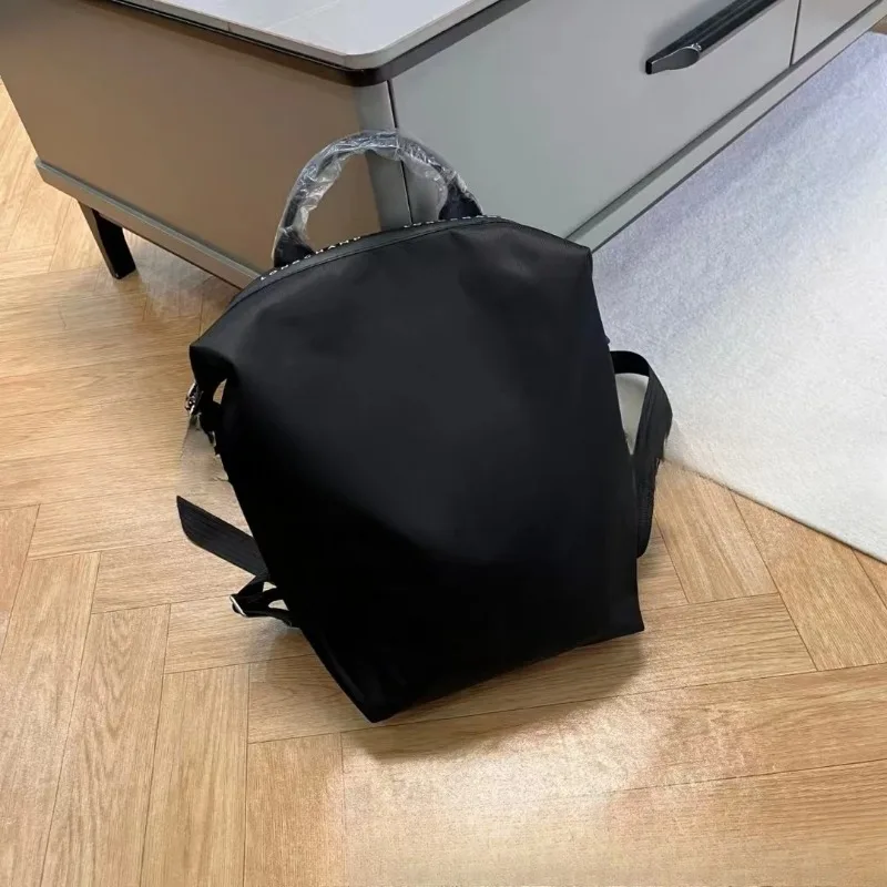 

Backpack Nylon Waterproof Large Capacity Travel Backpack Diagonal Wear resistant unisex