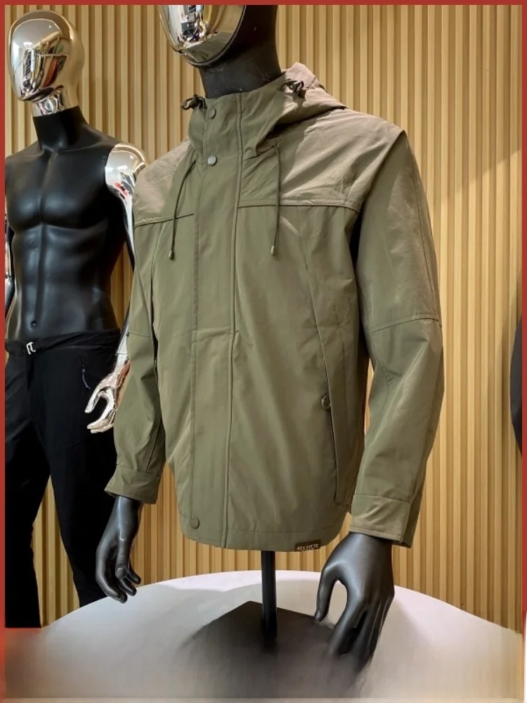 

Outdoor Men's Soft ell Jaet Windproof Water Resistant Casual Loose Fit Hooded Coat Polyester Fiber Long Sve Zipper Clo...