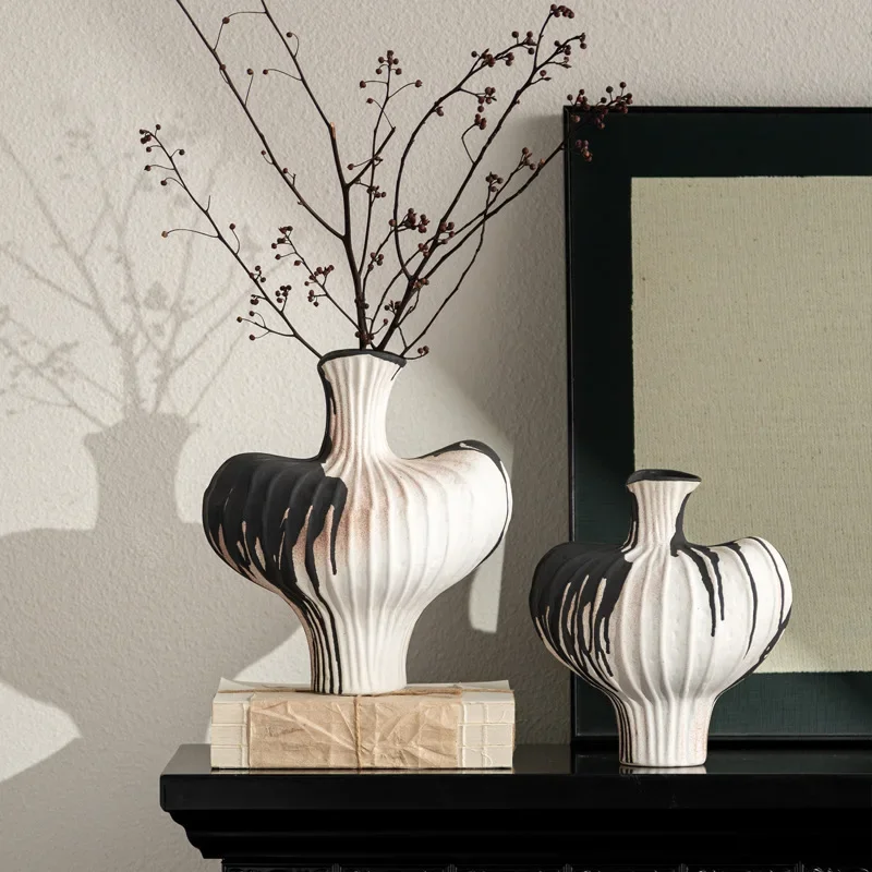 Wabi Sabi retro ceramic vase living room decoration, old rough hand-painted ceramic vase
