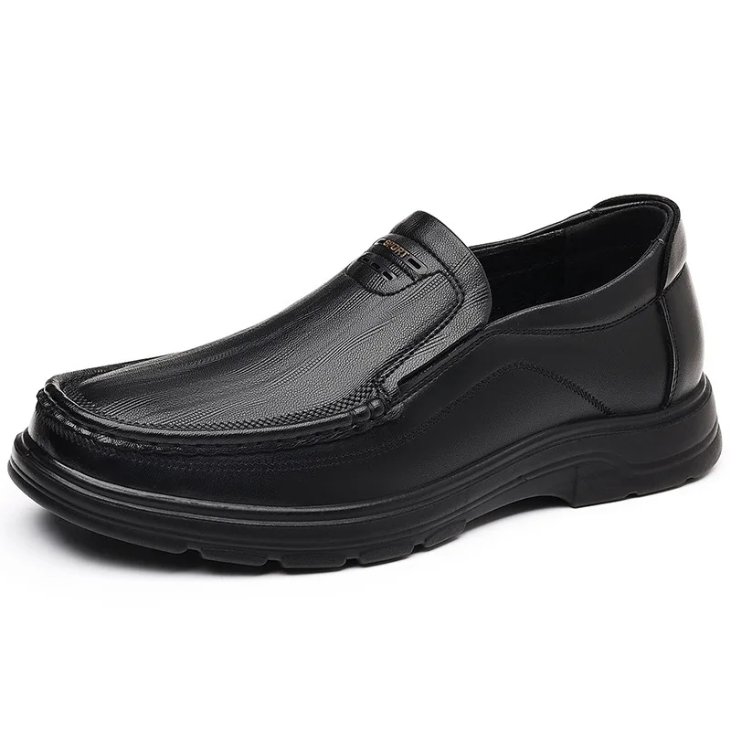 

Осенняя однотонная деловая повседневная обувь для мужчин, модная новая дизайнерская кожаная обувь, мужские лоферы на мягкой подошве для среднего возраста