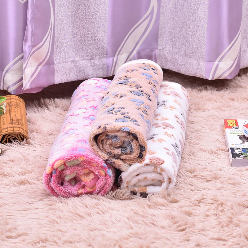 New Soft Pet Blanket Winter Dog Cat Bed Mat Foot Print Warm Sleeping Mattress Small Medium Dogs Cats Coral Fleece