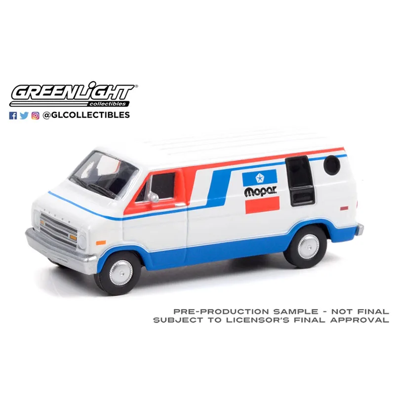 

GreenLight масштаб 1:64 1976, Dodge B-100 B100, автомобиль-фургон, имитация сплава, модель автомобиля, статическая коллекция, украшенная игрушка в подарок на праздник