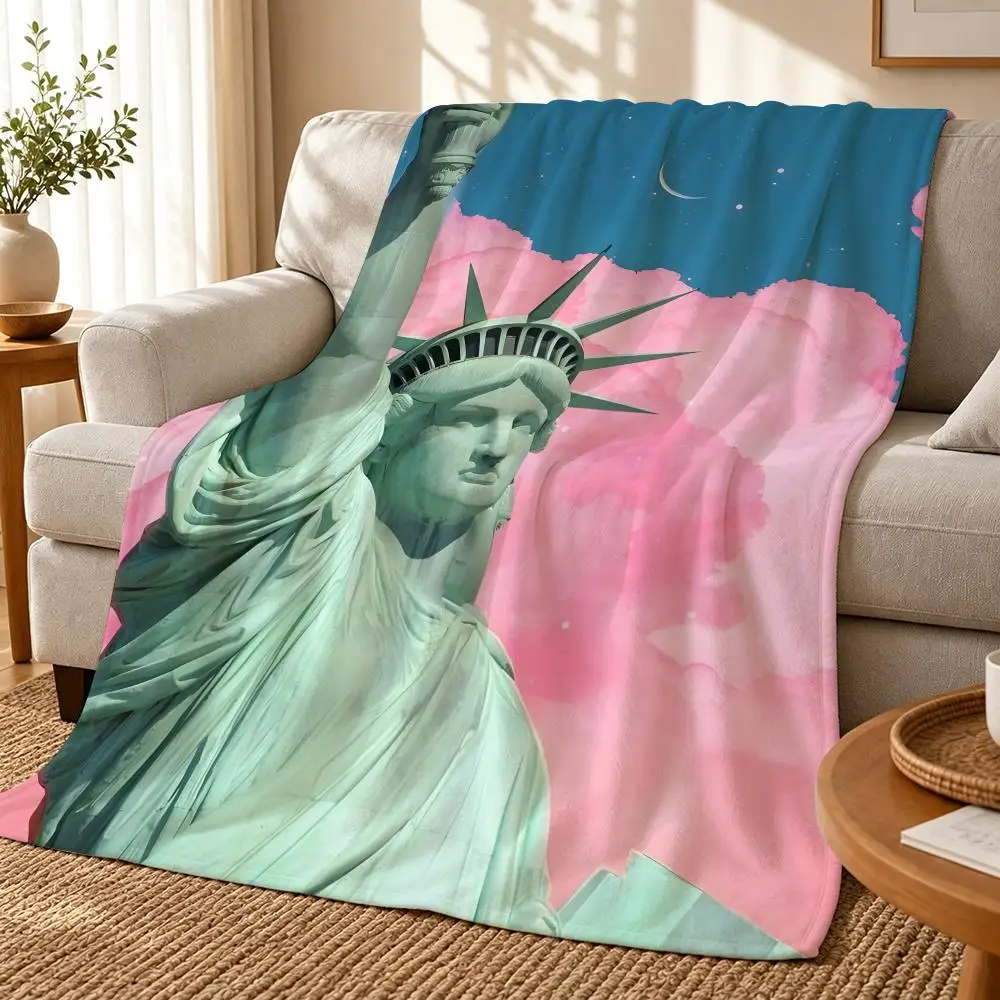 Statue of Liberty Throw 240g flannel blanket, suitable for sofas, beds, offices, exquisite gift blankets