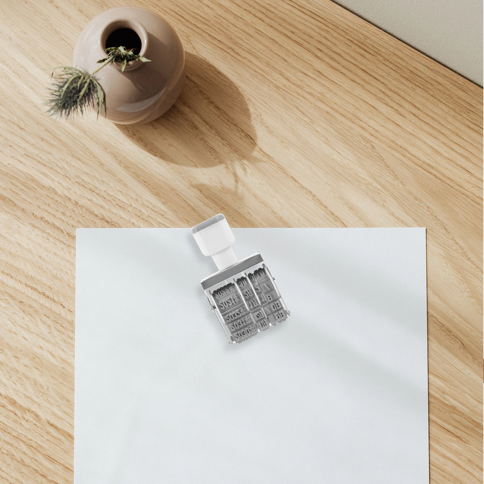 

Portable Date Rolling Stamp Multi-Use Handheld Time Small File Office Supply For Gift Bags Handmade Cards Daily Use Day Number