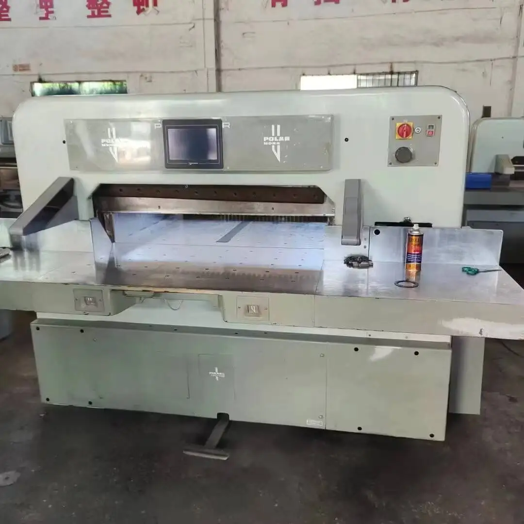 Cheap Polar 92 EMC - Paper Guillotine - Paper Cutting Machine for sale - Size 920 mm