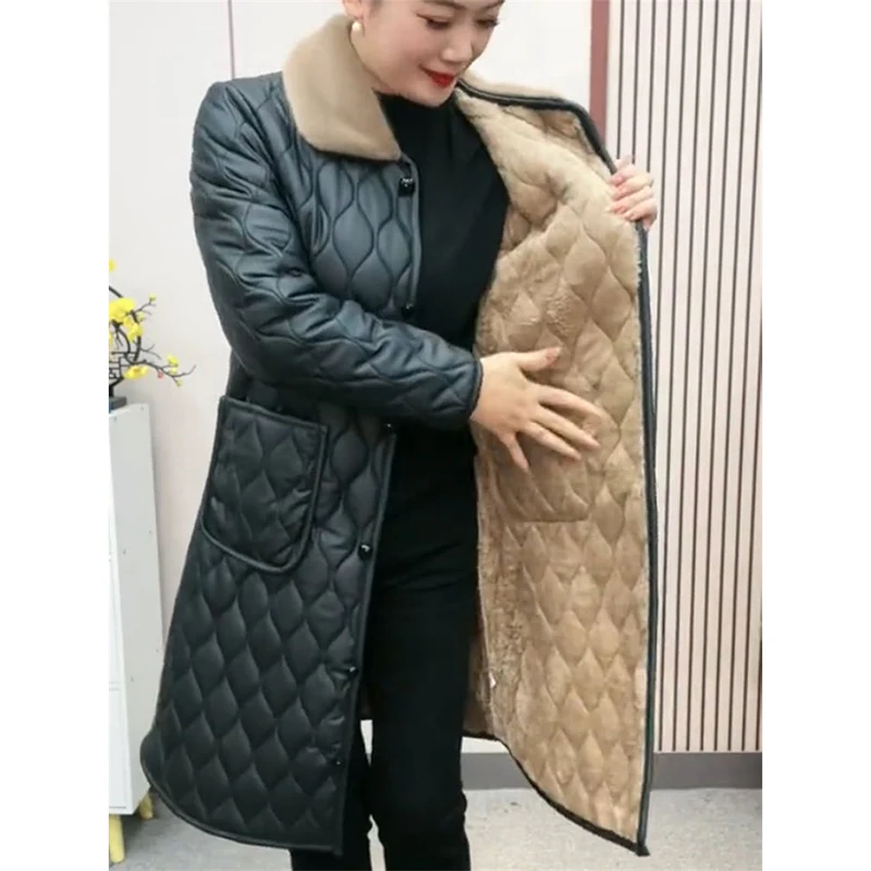 High Quality Washed Leather Plush Thick Mother's Leather Cotton Jacket 2025 Winter New Mid Long Women's Jacket Quilted jacket